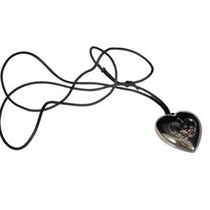 Avon Heart Solid Perfume Necklace